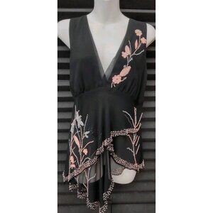 Karen Kane lifestyle sheer 100% silk blouse size large Beaded Decorations